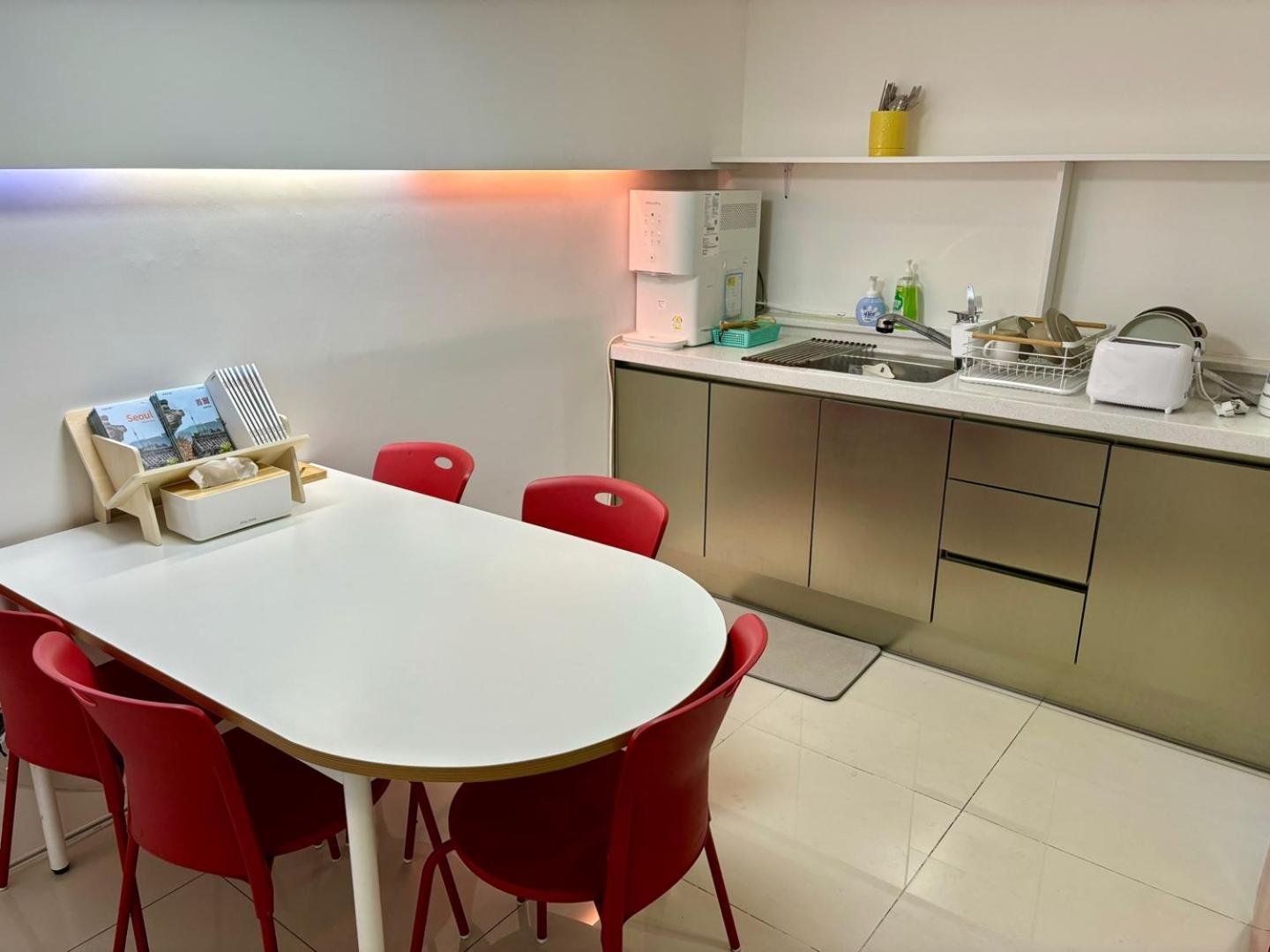 Look Home Guesthouse سيول المظهر الخارجي الصورة