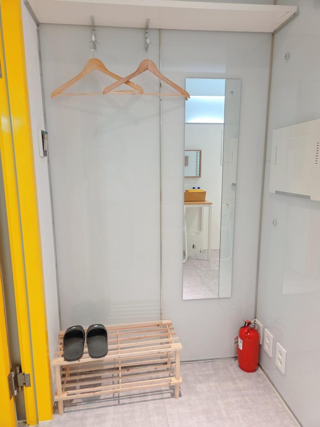 Look Home Guesthouse سيول المظهر الخارجي الصورة
