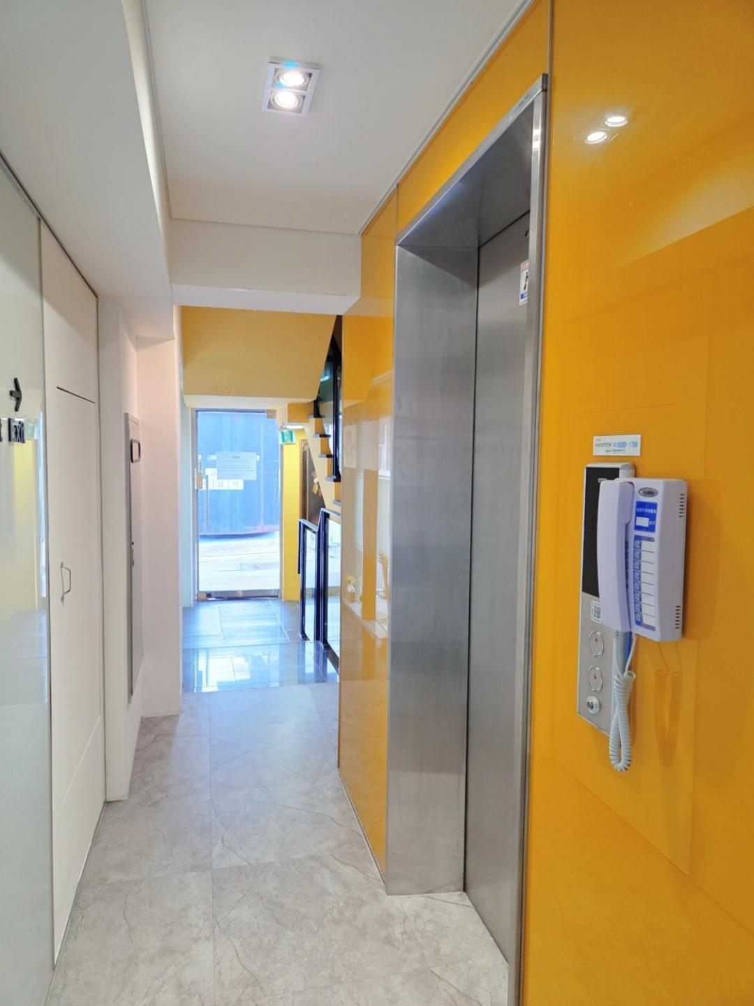 Look Home Guesthouse سيول المظهر الخارجي الصورة