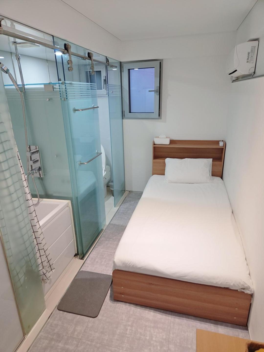 Look Home Guesthouse سيول المظهر الخارجي الصورة