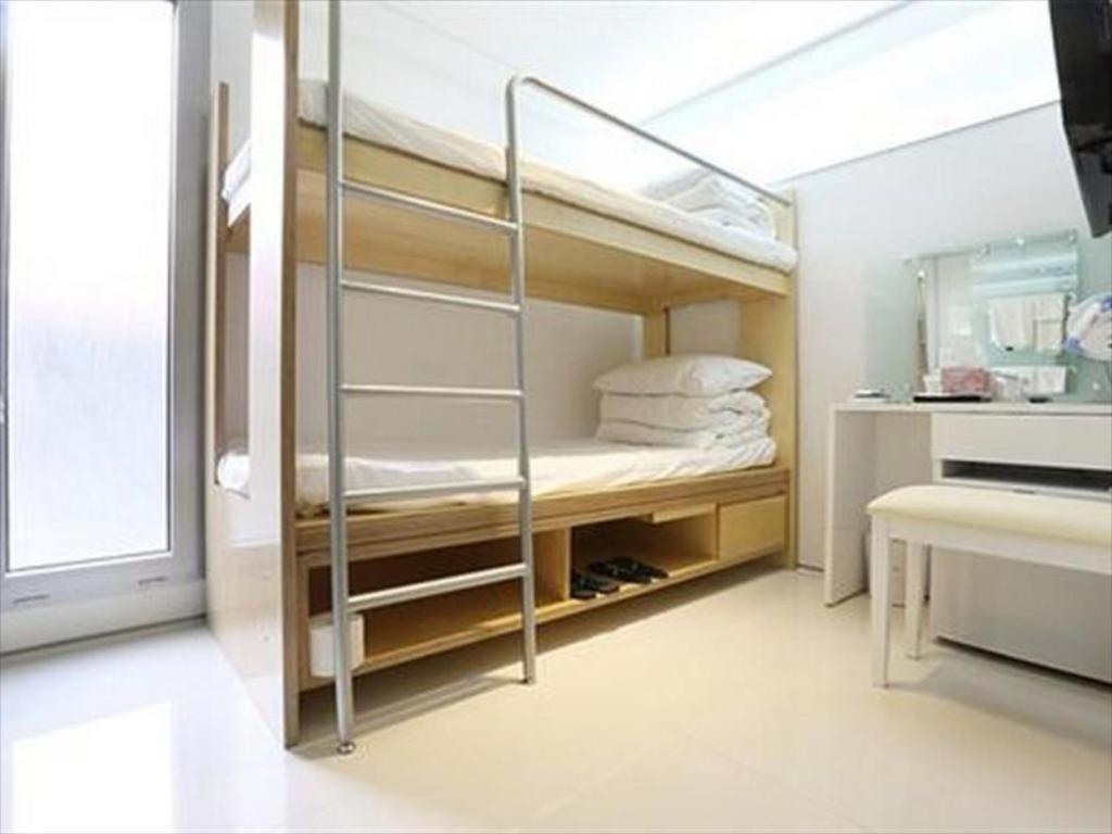 Look Home Guesthouse سيول المظهر الخارجي الصورة